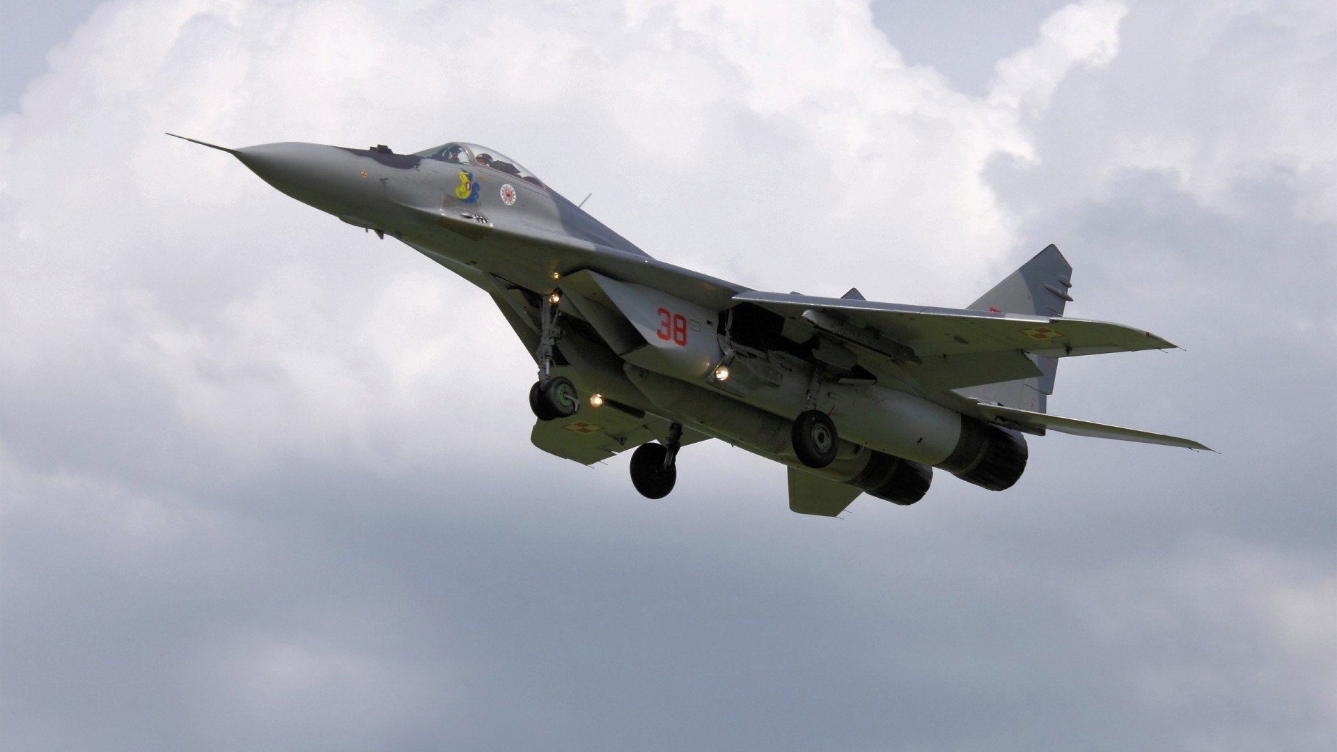 九游游戏中心-隆戈：以不可阻挡的力量和速度改变全黑队的进攻战略，深圳隆戈尔生态技术有限公司