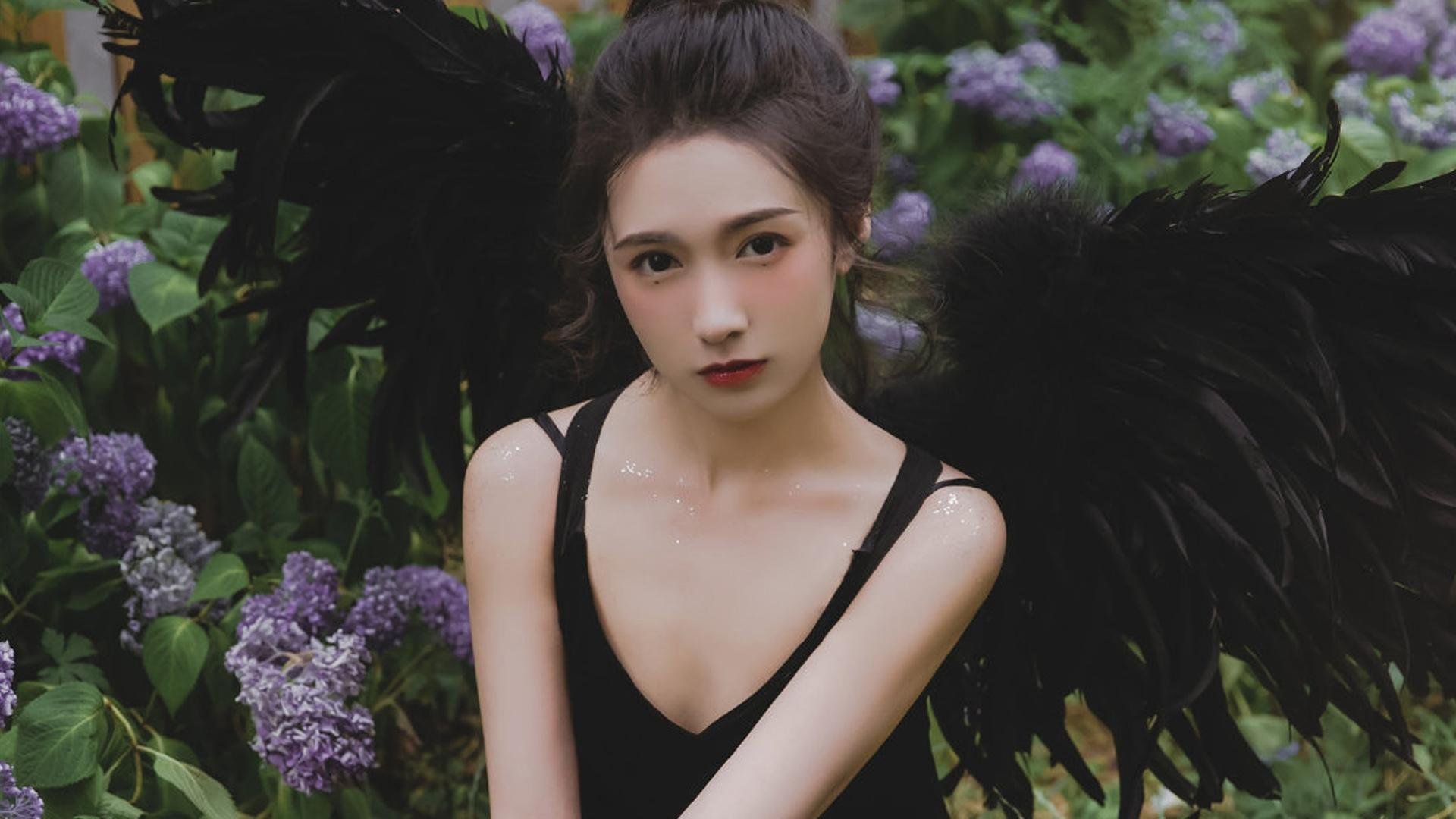 九游sports-黄蜂将主场主题夜活动升级引发关注，黄蜂全场回放